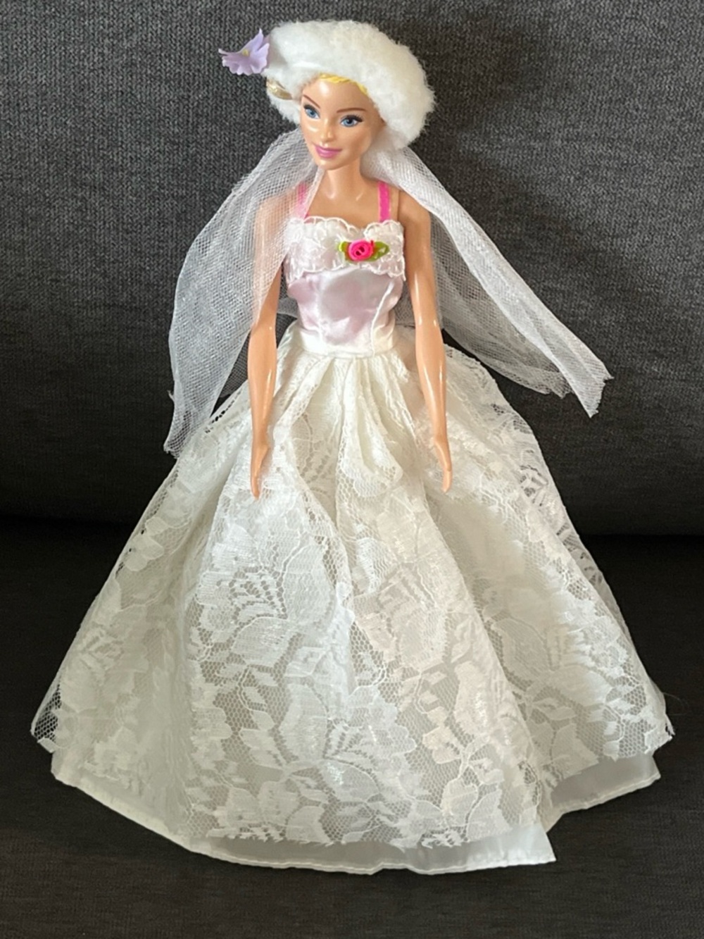 Vintage Barbie Clone Bride Wedding Dress Gown and Fur Veil